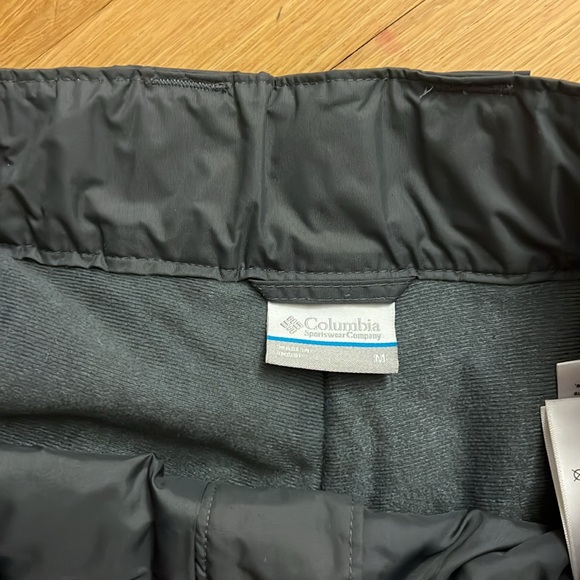 Columbia Gray Cargo Pants for Winter Sports - Picture 5 of 8